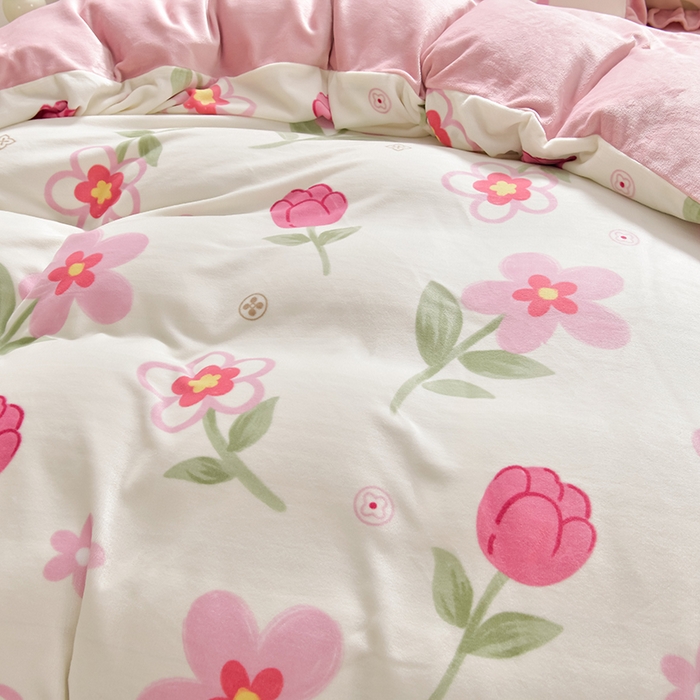 91家纺网 家纺一手货源 找家纺 妮恒美 2024新款韩版牛奶绒四件套 香水百合