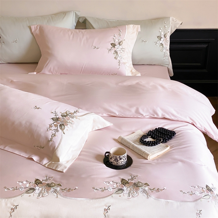 91家纺网 家纺一手货源 找家纺 MIU缪家居 2024新款100支全棉幸运风铃系列 粉色