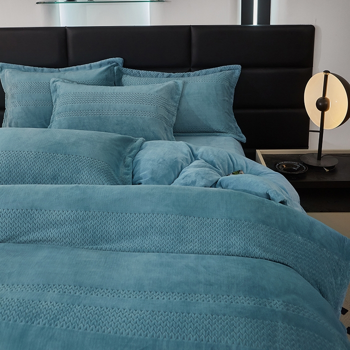 91家纺网 家纺一手货源 找家纺 绣女坊 2024新款雕花绒-大麦四件套 大麦-蓝灰