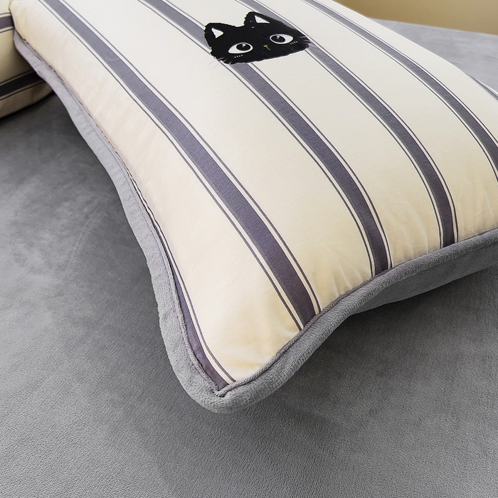 91家纺网 家纺一手货源 找家纺 2024新款全棉加牛奶绒四件套单被套系列-四件套 俏皮猫