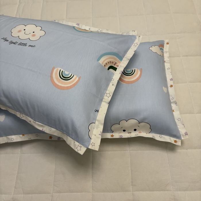 91家纺网 家纺一手货源 找家纺 2024新款A类133x72铂金全棉枕套枕头枕芯七彩童年系列 枕套+枕芯-实拍图 彩云之巅