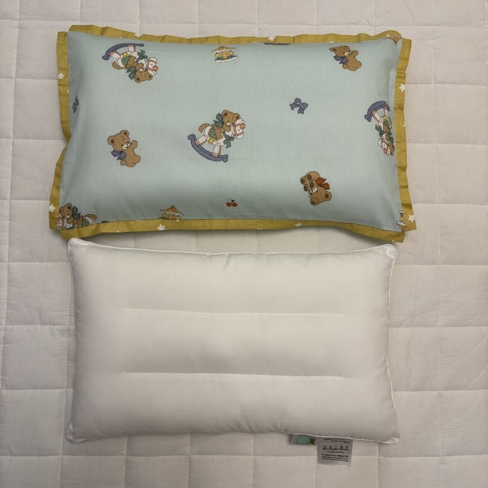 91家纺网 家纺一手货源 找家纺 2024新款A类133x72铂金全棉枕套枕头枕芯七彩童年系列 枕套+枕芯-实拍图 旋转木马