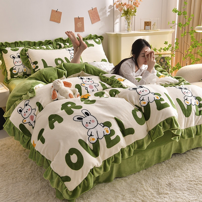 91家纺网 家纺一手货源 找家纺 妮恒美 2024新款韩版牛奶绒四件套 爱心兔