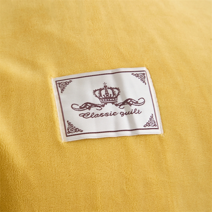 91家纺网 家纺一手货源 找家纺 优姿家纺 2025新款加厚全消光牛奶绒印花四件套 姜黄