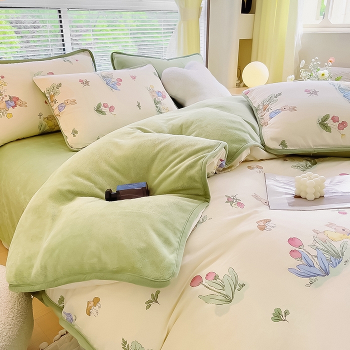 91家纺网 家纺一手货源 找家纺 2024新款全棉加牛奶绒四件套单被套系列-四件套 蘑菇屋