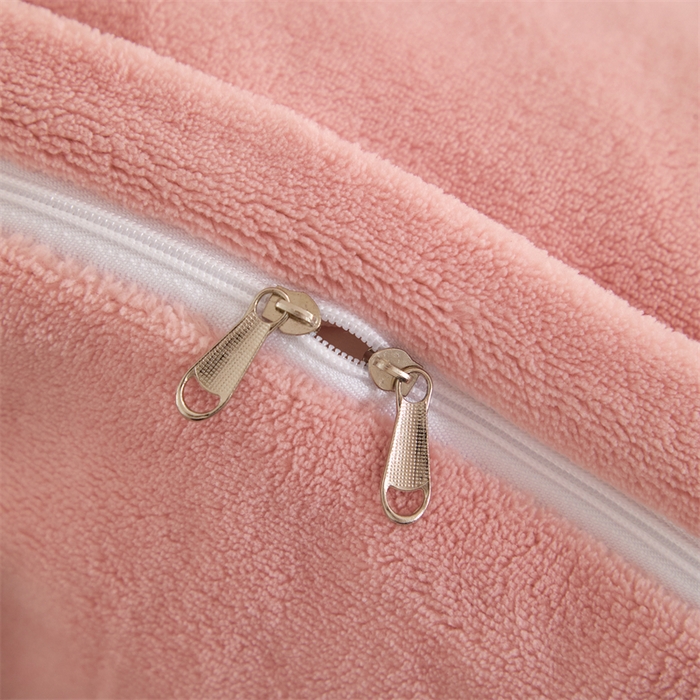 91家纺网 家纺一手货源 找家纺 优姿家纺 2025新款加厚全消光牛奶绒印花四件套 淡粉玉