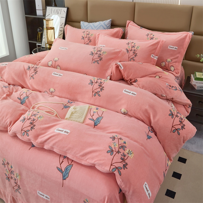 91家纺网 家纺一手货源 找家纺 （总）优姿家纺 2025新款加厚全消光牛奶绒印花四件套