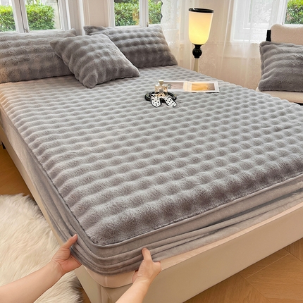 91家纺网 家纺一手货源 找家纺 （总）圣比熊 2025新款兔毛绒床笠水晶绒床垫保护套牛奶绒床垫套1