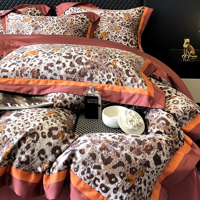 91家纺网 家纺一手货源 找家纺 东方名伶 2024新款50S全棉数码印花长绒棉四件套豹纹