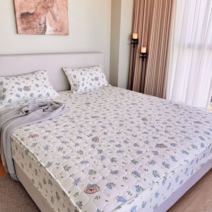 91家纺网 家纺一手货源 找家纺 兜米家居 2024新款云朵水洗纱夹棉单品床笠 小蓝花