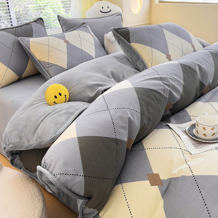 91家纺网 家纺一手货源 找家纺 2024新款全棉加牛奶绒四件套单被套系列-四件套 菲拉格