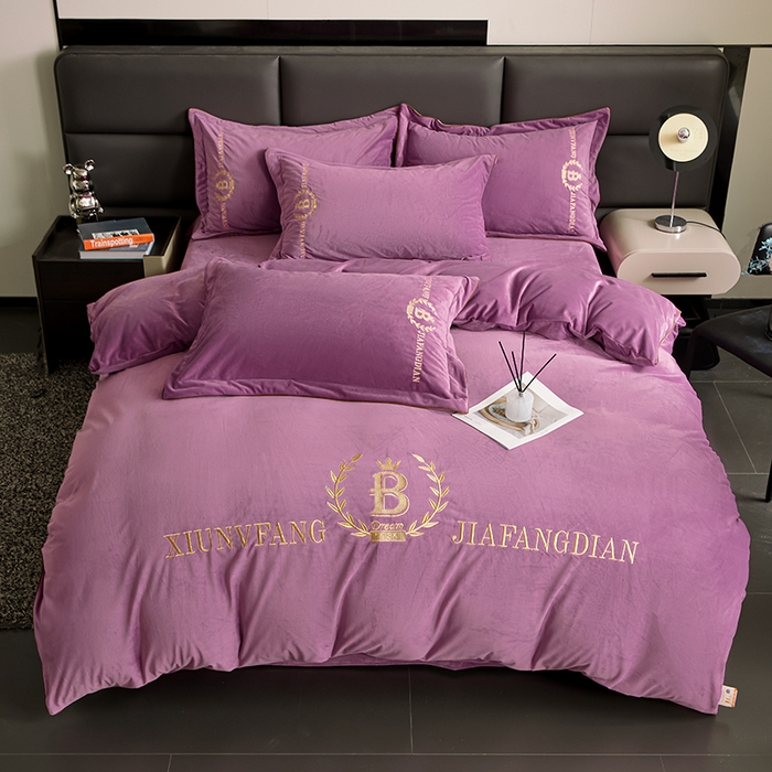 91家纺网 家纺一手货源 找家纺 绣女坊 2024新款高克重宝宝绒四件套 眷恋-浪漫紫