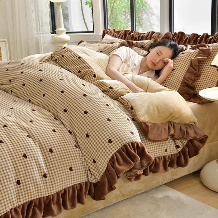 91家纺网 家纺一手货源 找家纺 妮恒美 2024新款韩版牛奶绒四件套 爱的悦动