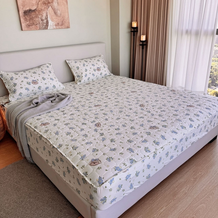 91家纺网 家纺一手货源 找家纺 兜米家居 2024新款云朵水洗纱夹棉单品床笠 小蓝花