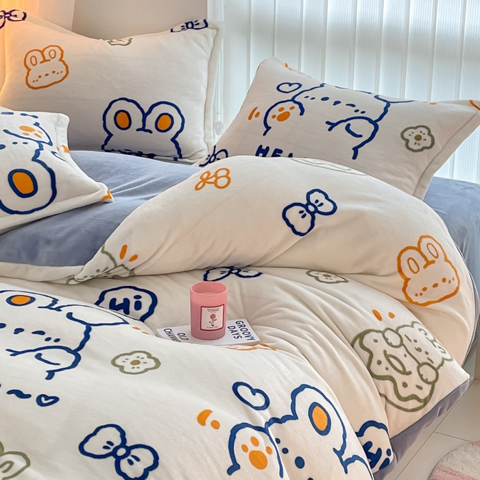 91家纺网 家纺一手货源 找家纺 莱米家纺 2024新款7斤重牛奶绒卡通小版四件套系列 吉祥兔