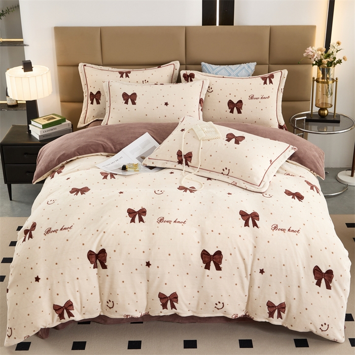 91家纺网 家纺一手货源 找家纺 优姿家纺 2025新款加厚全消光牛奶绒印花四件套 小资情调