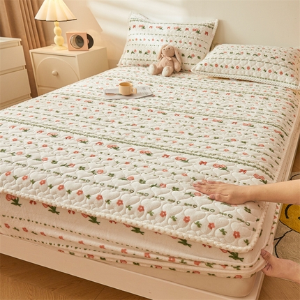 91家纺网 家纺一手货源 找家纺 (总) 兄弟坊 2025新款牛奶绒印花床护垫床笠 床垫保护套