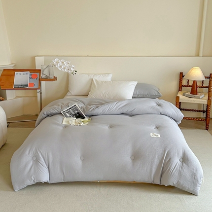 91家纺网 家纺一手货源 找家纺 亿莱鑫 2025新款超柔泡泡棉秋冬被 银河灰