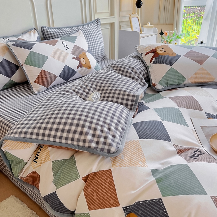 91家纺网 家纺一手货源 找家纺 2024新款全棉加牛奶绒四件套单被套系列-四件套 幸运熊