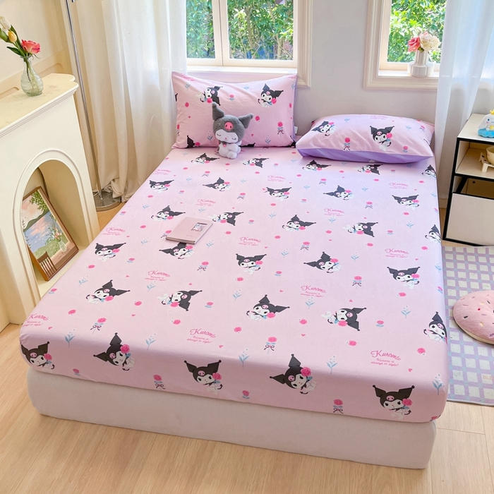 91家纺网 家纺一手货源 找家纺 博雅 2024新款三丽鸥卡通系列全棉印花床笠 小花库洛米