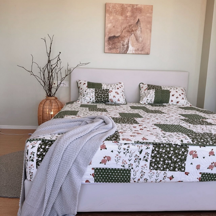 91家纺网 家纺一手货源 找家纺 兜米家居 2024新款云朵水洗纱夹棉单品床笠 拼图碎花