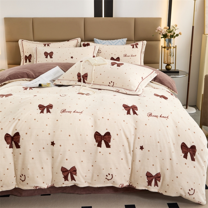 91家纺网 家纺一手货源 找家纺 优姿家纺 2025新款加厚全消光牛奶绒印花四件套 小资情调