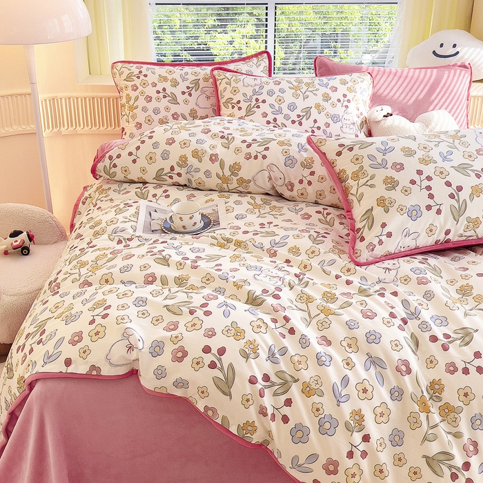 91家纺网 家纺一手货源 找家纺 2024新款全棉加牛奶绒四件套单被套系列-四件套 花语小兔