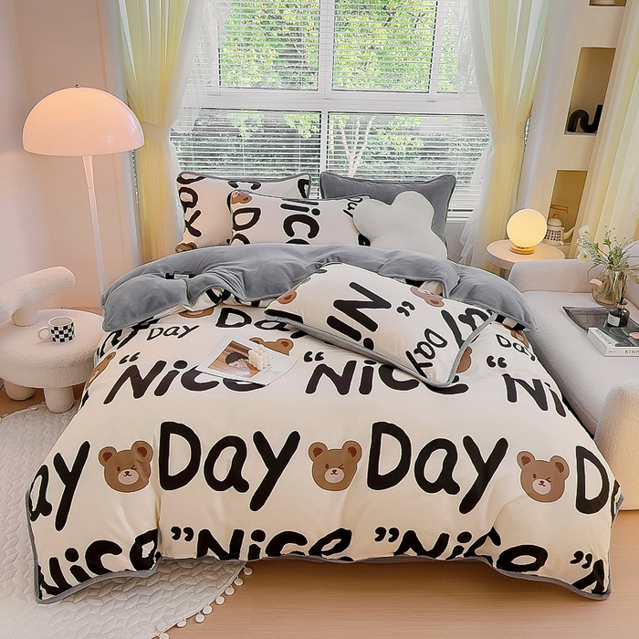 91家纺网 家纺一手货源 找家纺 2024新款全棉加牛奶绒四件套单被套系列-四件套 字母熊