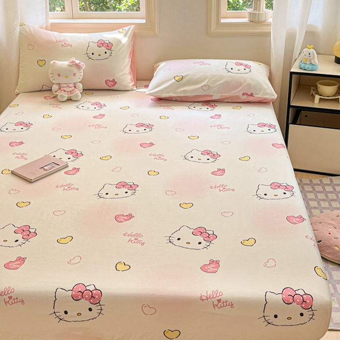 91家纺网 家纺一手货源 找家纺 博雅 2024新款三丽鸥卡通系列全棉印花床笠 彩色KT