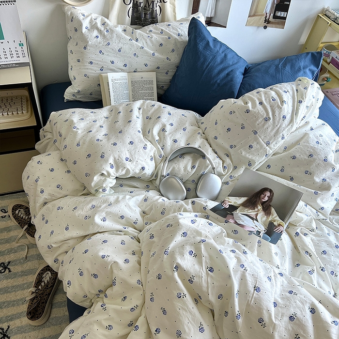 91家纺网 家纺一手货源 找家纺 原素 2024学生季专属A类水洗棉印花四件套 小小苍兰