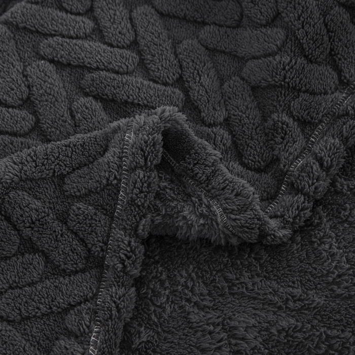 91家纺网 家纺一手货源 找家纺 一左一右 2024秋冬新款高克重单层双面提花塔芙绒毛毯舒棉绒毯多功能毯子外贸跨境电商 灰黑