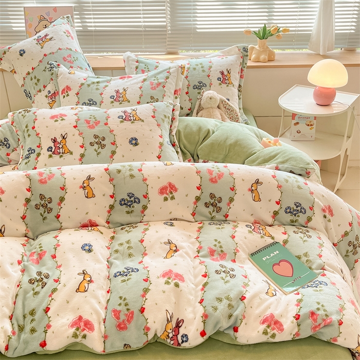 91家纺网 家纺一手货源 找家纺 2024新款A类AB版加厚保暖双面牛奶绒印花四件套--小清新系列 兔子花朵