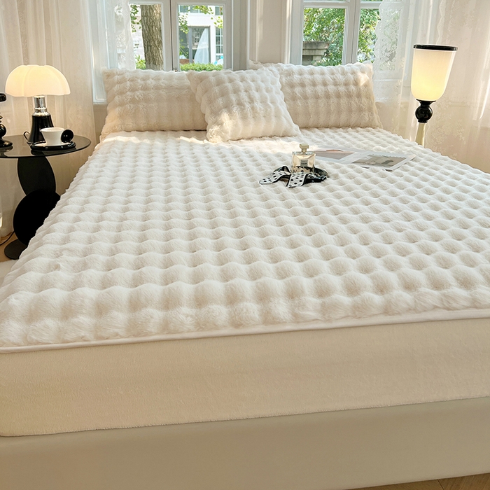 91家纺网 家纺一手货源 找家纺 梦舒羽 2025新款兔毛绒床笠水晶绒床垫保护套牛奶绒床垫套 晨曦白