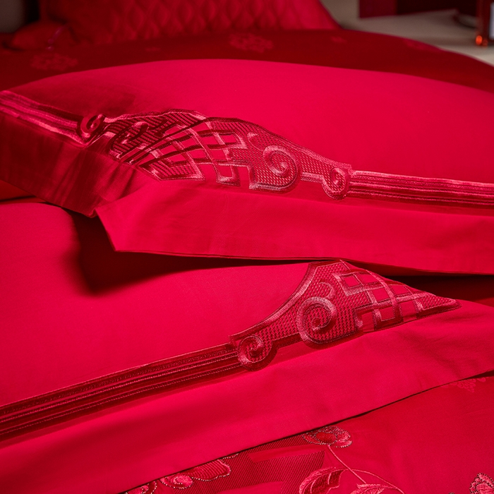 91家纺网 家纺一手货源 找家纺 2025新款长绒棉长绒棉贡缎提花款新中式古典韵味精美刺绣婚庆四件套多件套 牵手一生-红