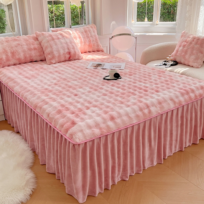 91家纺网 家纺一手货源 找家纺 梦舒羽 2025新款兔毛绒床裙水晶绒床垫保护罩牛奶绒床垫床单罩 梦幻樱粉