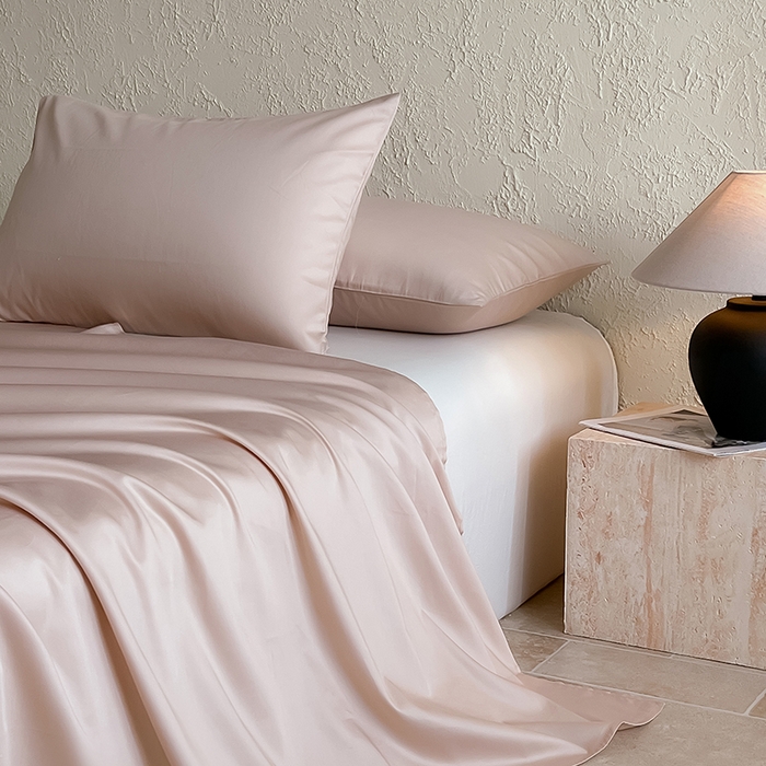 91家纺网 家纺一手货源 找家纺 Mr.pig猪先生水洗棉 2024新品A类100全棉高支高密贡缎新疆长绒棉四件套纯棉床单被套学生宿舍三件套枕套床笠床上用品 白桃茶粉