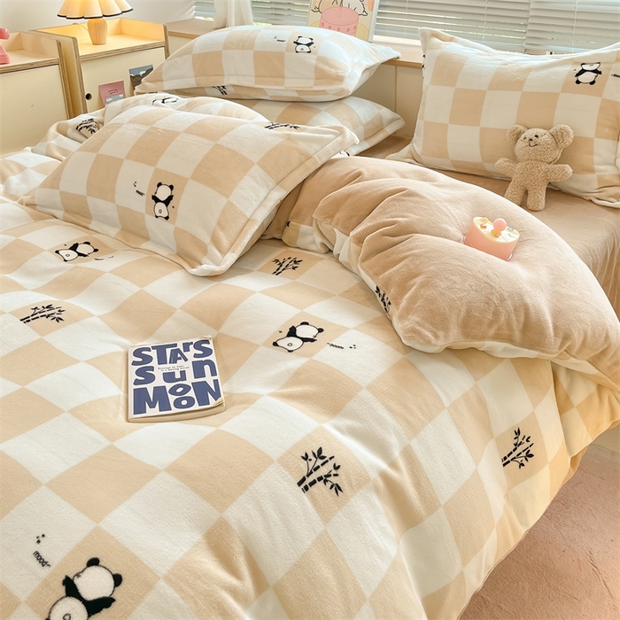 91家纺网 家纺一手货源 找家纺 2024新款A类AB版加厚保暖双面牛奶绒印花四件套--小清新系列 竹叶熊猫