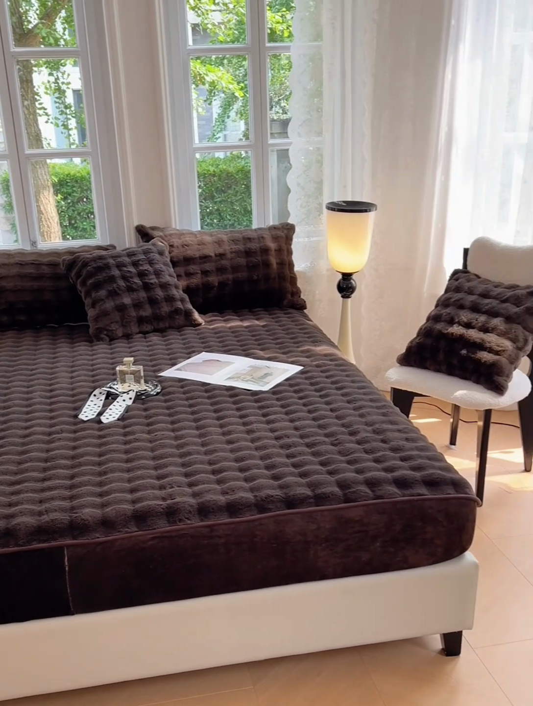 91家纺网 家纺一手货源 找家纺 梦舒羽 2025新款兔毛绒床笠水晶绒床垫保护套牛奶绒床垫套 咖啡色