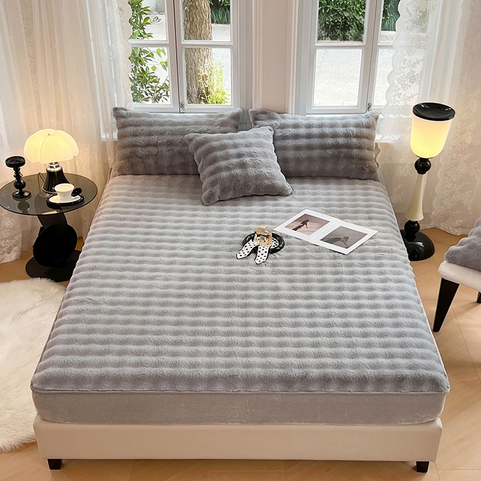 91家纺网 家纺一手货源 找家纺 梦舒羽 2025新款兔毛绒床笠水晶绒床垫保护套牛奶绒床垫套 烟雨灰