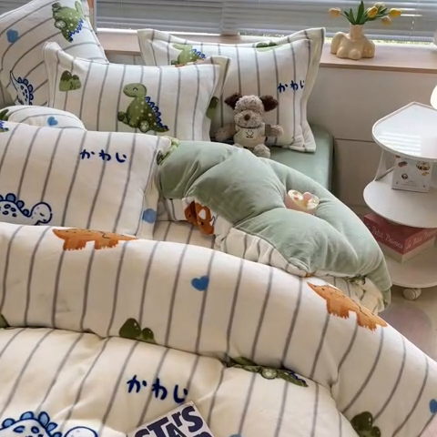 91家纺网 家纺一手货源 找家纺 2024新款A类AB版加厚保暖双面牛奶绒印花四件套--小清新系列 小龟