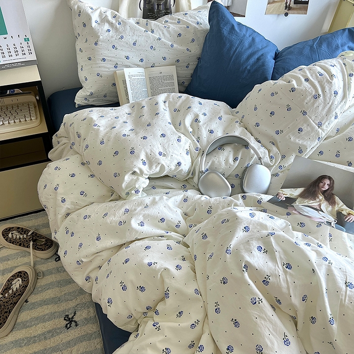 91家纺网 家纺一手货源 找家纺 原素 2024学生季专属A类水洗棉印花四件套 小小苍兰