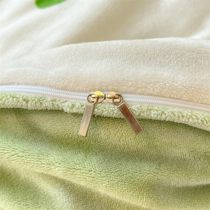 91家纺网 家纺一手货源 找家纺 2024新款A类AB版加厚保暖双面牛奶绒印花四件套--小清新系列 睡觉动物