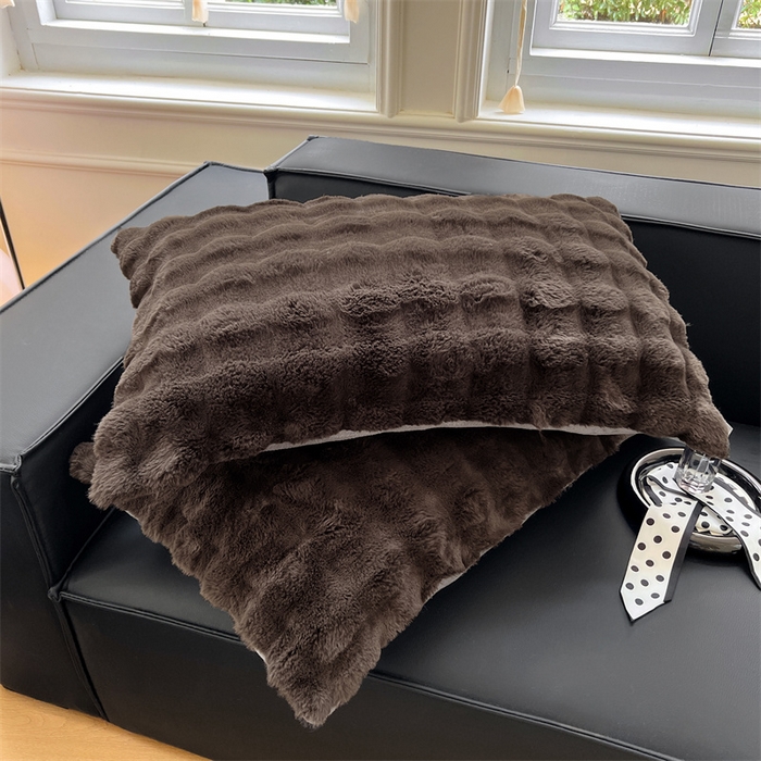 91家纺网 家纺一手货源 找家纺 梦舒羽 2025新款兔毛绒单人枕套牛奶绒枕芯套雪花绒宿舍枕头套 咖啡色