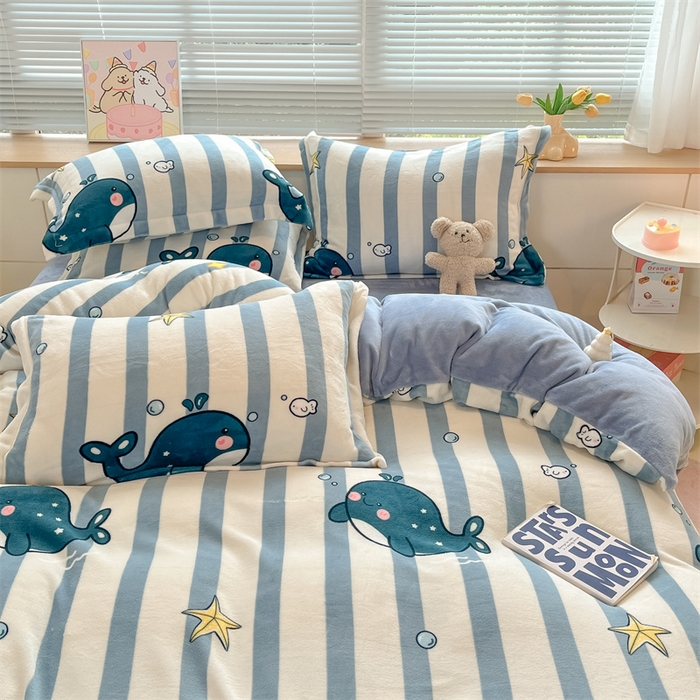 91家纺网 家纺一手货源 找家纺 2024新款A类AB版加厚保暖双面牛奶绒印花四件套--小清新系列 海豚