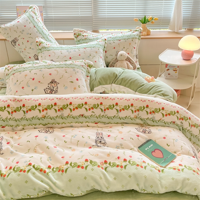 91家纺网 家纺一手货源 找家纺 2024新款A类AB版加厚保暖双面牛奶绒印花四件套--小清新系列 碎花小兔