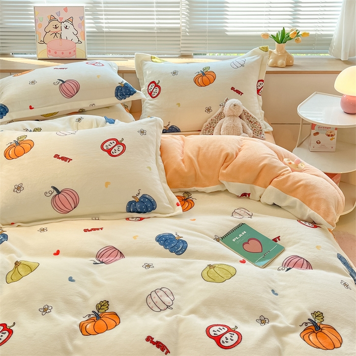 91家纺网 家纺一手货源 找家纺 2024新款A类AB版加厚保暖双面牛奶绒印花四件套--小清新系列 彩色南瓜