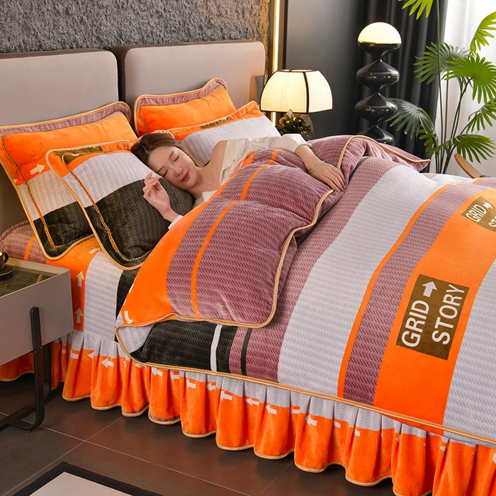 91家纺网 家纺一手货源 找家纺 紫月轩 2024新款日产2万套高克重8.5斤牛奶绒四件套法莱绒四件套 简约风尚