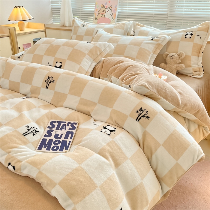 91家纺网 家纺一手货源 找家纺 2024新款A类AB版加厚保暖双面牛奶绒印花四件套--小清新系列 竹叶熊猫