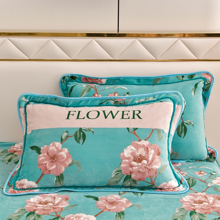 91家纺网 家纺一手货源 找家纺 紫月轩 2024新款日产2万套高克重8.5斤牛奶绒四件套法莱绒四件套 绿野花园