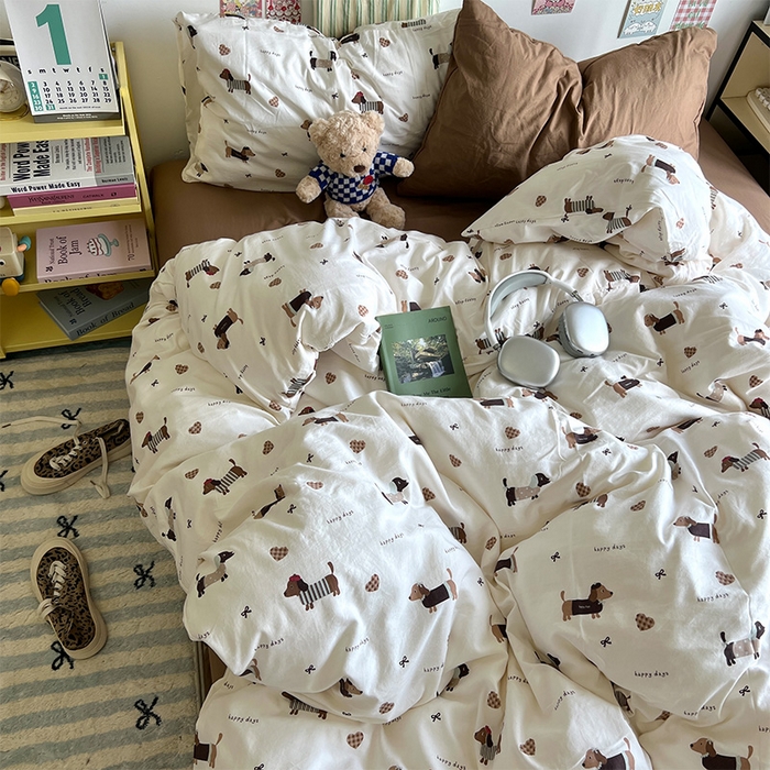 91家纺网 家纺一手货源 找家纺 原素 2024学生季专属A类水洗棉印花四件套 小狗总动员